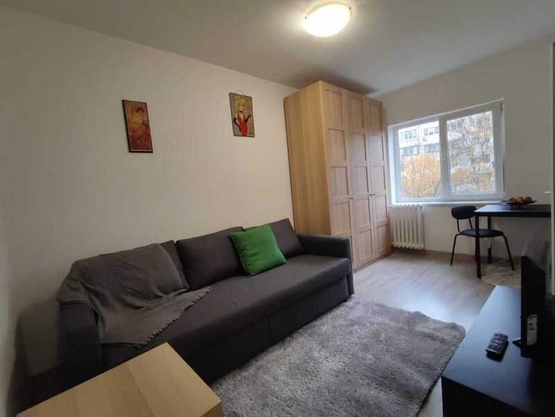 Berceni, bd. Obregia, stradal